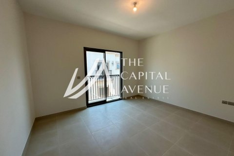 Townhouse in Khalifa City, Abu Dhabi, UAE 2 bedrooms, 123 sq.m. № 605014 - photo 3