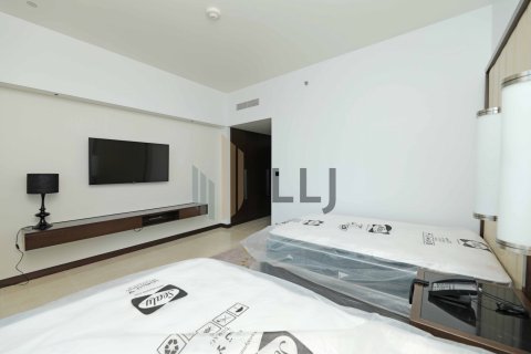Apartment in Abu Dhabi, UAE 2 bedrooms, 175.7 sq.m. № 595670 - photo 5