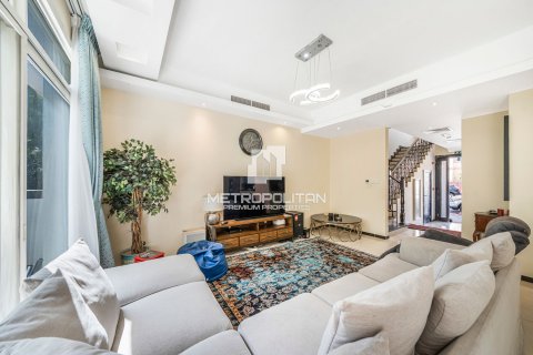 Vila v Jumeirah Village Triangle, Dubai, SAE 3 ložnice, 152 m² Č.: 592614 - fotografie 3