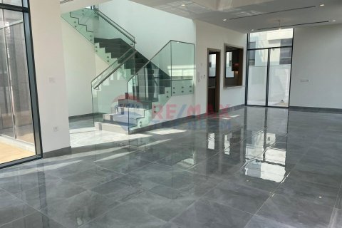 Vila di Al Furjan, Dubai, UAE 4 bilik tidur, 462.8 meter persegi № 541281 - foto 3