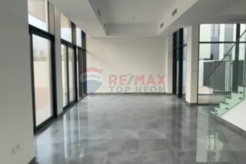Vila di Al Furjan, Dubai, UAE 4 bilik tidur, 462.8 meter persegi № 541281 - foto 1