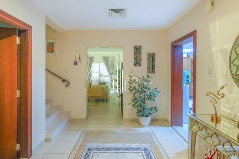 Vila v Abu Dhabi, SAE 4 ložnice, 253.6 m² Č.: 544446 - fotografie 9