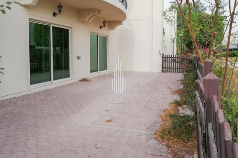 Vila v Abu Dhabi, SAE 4 ložnice, 253.6 m² Č.: 544446 - fotografie 16