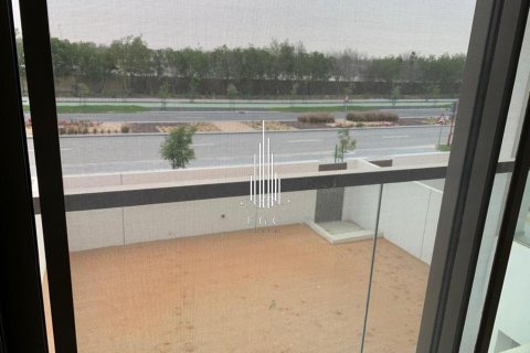 Villa on the Yas Island, Abu Dhabi, UAE 3 bedrooms, 307.7 sq.m. № 544447 - photo 4