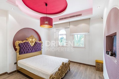 Vila u The Villa, Dubai, UAE 5 spavaćih soba, 1077 m2 Br. 602373 - fotografija 24