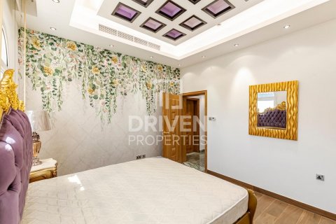 Vila u The Villa, Dubai, UAE 5 spavaćih soba, 1077 m2 Br. 602373 - fotografija 9