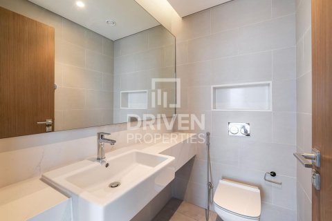 Apartment in Al Wasl, Dubai, UAE 2 bedrooms, 148 sq.m. № 602387 - photo 18