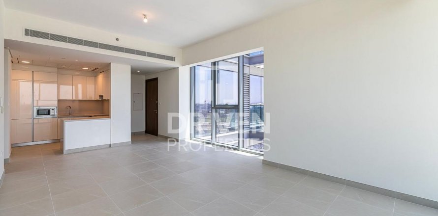 Apartment in Al Wasl, Dubai, UAE 2 bedrooms, 148 sq.m. № 602387
