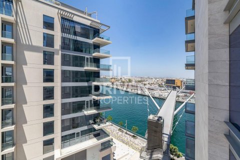 Apartment in Al Wasl, Dubai, UAE 2 bedrooms, 148 sq.m. № 602387 - photo 9
