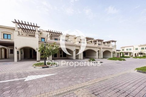 Vila v Abu Dhabi, SAE 3 ložnice, 198 m² Č.: 608630 - fotografie 11