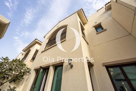 Vila v Abu Dhabi, SAE 3 ložnice, 198 m² Č.: 608630 - fotografie 10