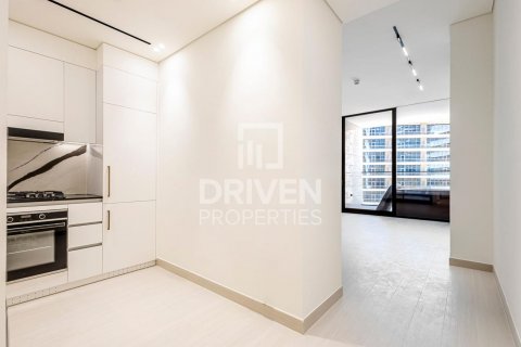 Apartmen di Business Bay, Dubai, UAE 1 bilik, 56 meter persegi № 602622 - foto 7