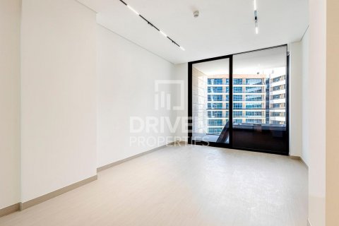 Apartmen di Business Bay, Dubai, UAE 1 bilik, 56 meter persegi № 602622 - foto 1