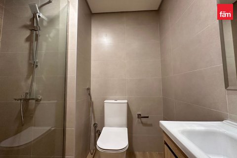 Shtëpi në qytet në Dubai, Emiratet e Bashkuara Arabe 3 dhoma gjumi, 105.7 m2. № 572145 - Foto 13