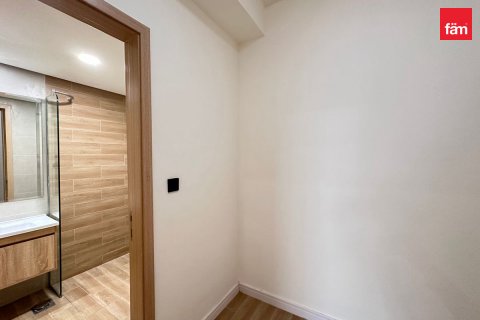 Shtëpi në qytet në Dubai, Emiratet e Bashkuara Arabe 3 dhoma gjumi, 105.7 m2. № 572145 - Foto 8