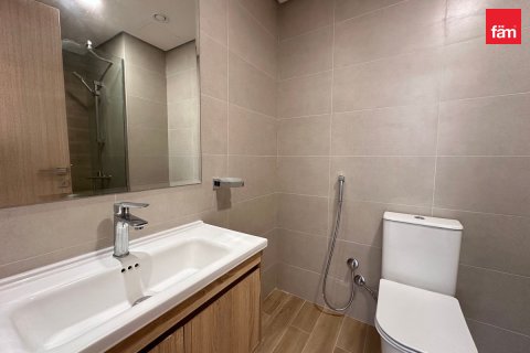 Shtëpi në qytet në Dubai, Emiratet e Bashkuara Arabe 3 dhoma gjumi, 105.7 m2. № 572145 - Foto 14