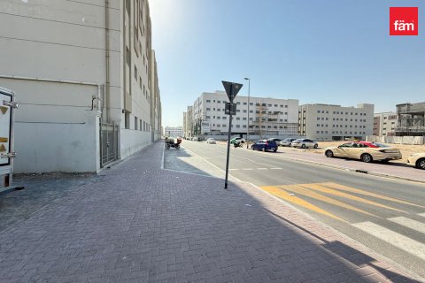 Land in Dubai, UAE 1550.7 sq.m. № 582830 - photo 21