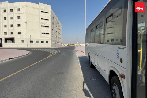 Land in Dubai, UAE 1550.7 sq.m. № 582830 - photo 27