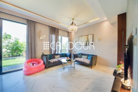 Vila v Dubai Hills Estate, Dubai, SAE 4 ložnice, 284.7 m² Č.: 605508 - fotografie 6