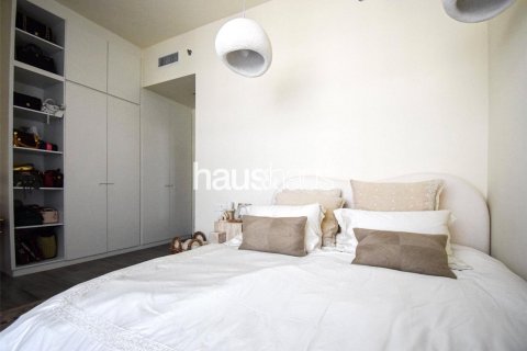 Apartment in Jumeirah Village Circle, Dubai, UAE 2 bedrooms, 121 sq.m. № 625653 - photo 17