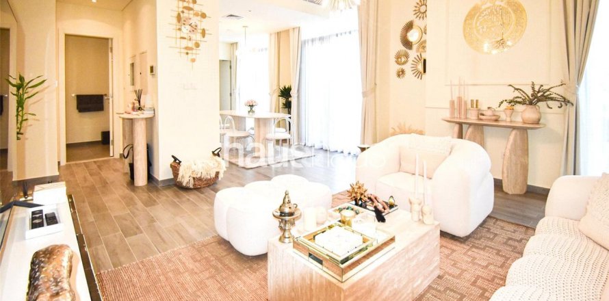 Apartment in Jumeirah Village Circle, Dubai, UAE 2 bedrooms, 121 sq.m. № 625653