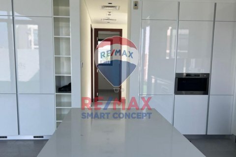 Vila v Abu Dhabi, SAE 4 ložnice, 989.2 m² Č.: 595707 - fotografie 5