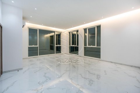 Vila v Al Shamkha, Abu Dhabi, SAE 5 ložnice, 510 m² Č.: 615067 - fotografie 23