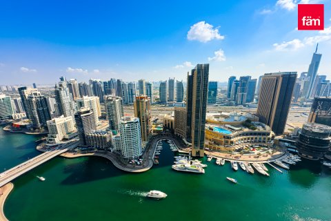 Appartamento in affitto a Dubai Marina, Dubai, EAU 4 camere da letto, 369.9 mq. № 567975 - foto 24