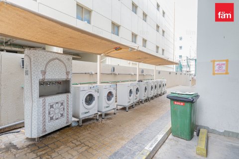 Perumahan pekerja di Dubai, UEA 5388.3 m2 nomor 578023 - foto 16