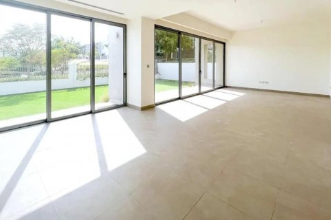 Купить виллу в Дубай Хилс Эстейт, Дубай, ОАЭ 5 спален, 525м2, № 616474 - фото 1
