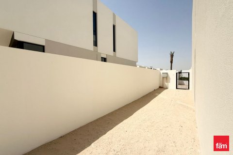 Řadový dům v Town Square, Dubai, SAE 4 ložnice, 261.2 m² Č.: 621392 - fotografie 19