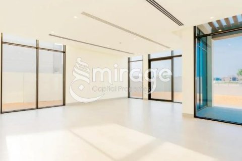 ویلا برای فروش در  Abu Dhabi، امارات متحده عربی  4 خوابه ، 340 متر مربع ، شماره 597168 - تصویر 3