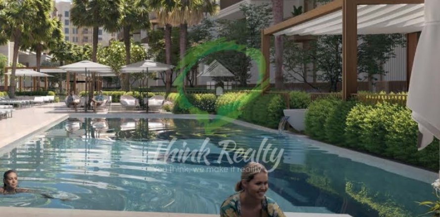 Apartment in Umm Suqeim, Dubai, UAE 3 bedrooms, 203 sq.m. № 362196