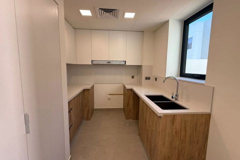 Townhouse on the Yas Island, Abu Dhabi, UAE 2 bedrooms, 124 sq.m. № 594887 - photo 5