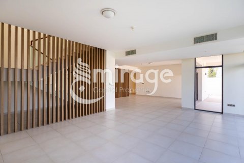 Vila na Yas Island, Abu Dhabi, SAE 4 ložnice, 599.2 m² Č.: 596822 - fotografie 2
