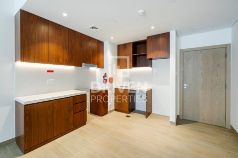 Apartment in Jumeirah, Dubai, UAE 1 bedroom, 76 sq.m. № 601988 - photo 6