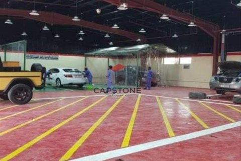 Obchod v Al Ain Industrial Area, SAE 2158 m² Č.: 600955 - fotografie 4