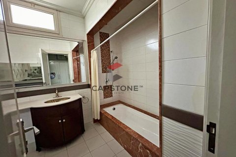 Villa in Al Bateen, Abu Dhabi, UAE 7 bedrooms, 1394 sq.m. № 600946 - photo 30