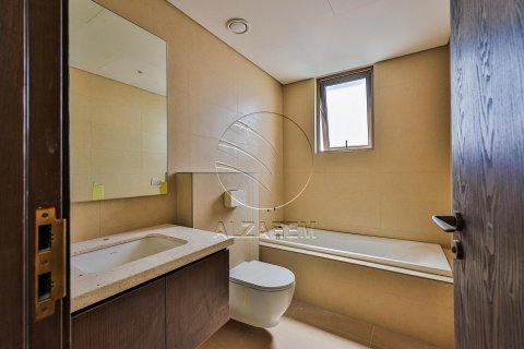 Khalifa City, Abu Dhabi, UAE의 판매용 타운하우스 침실 3개, 172제곱미터 번호 615226 - 사진 14