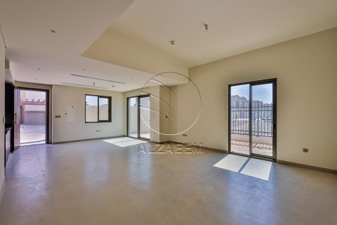 Khalifa City, Abu Dhabi, UAE의 판매용 타운하우스 침실 3개, 172제곱미터 번호 615226 - 사진 5