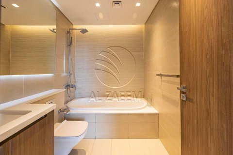 Vila na Yas Island, Abu Dhabi, SAE 4 ložnice, 610 m² Č.: 615227 - fotografie 17