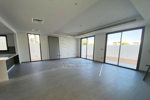 Vila na Yas Island, Abu Dhabi, SAE 4 ložnice, 610 m² Č.: 615227 - fotografie 6