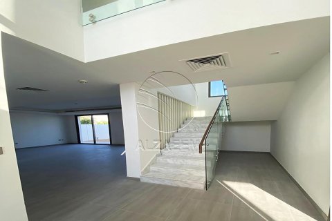 Vila na Yas Island, Abu Dhabi, SAE 4 ložnice, 610 m² Č.: 615227 - fotografie 7