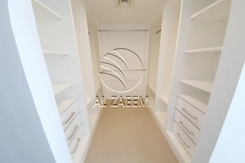 Müüa korter asukohaga Al Reem Island, Abu Dhabi, AÜE: 4 magamistoaga, 239 m² Nr 615232 - pilt 14