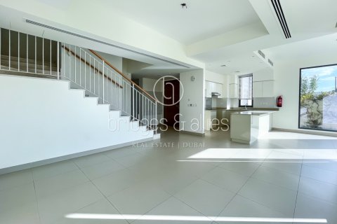 Villa in Dubai Hills Estate, UAE 5 bedrooms, 254.1 sq.m. № 624557 - photo 10