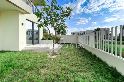 Villa in Dubai Hills Estate, UAE 5 bedrooms, 254.1 sq.m. № 624557 - photo 13
