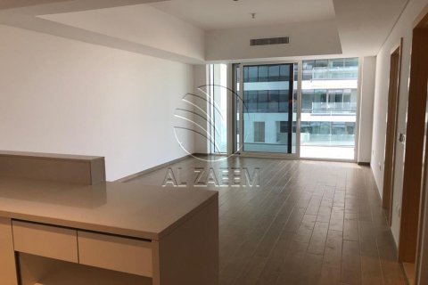 Apartament në Yas Island, Abu Dhabi, Emiratet e Bashkuara Arabe 1 dhomë gjumi, 84 m2. № 615760 - Foto 2