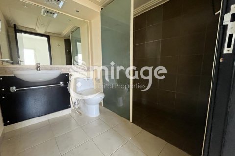 Řadový dům v Al Reef, Abu Dhabi, SAE 3 ložnice, 174.1 m² Č.: 596936 - fotografie 10