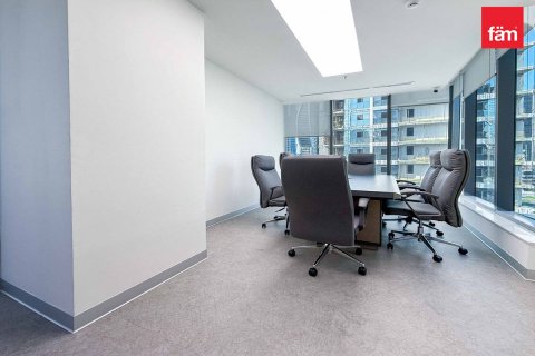 Business Bay, Dubai, संयुक्त अरब अमीरात में कार्यालय, 157.9 वर्ग मीटर, संख्या 621776 - फ़ोटो 5
