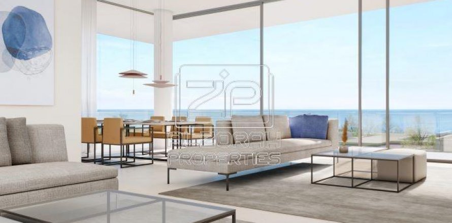 Apartment in Al Zorah, Ajman, UAE 3 bedrooms, 250.1 sq.m. № 595805